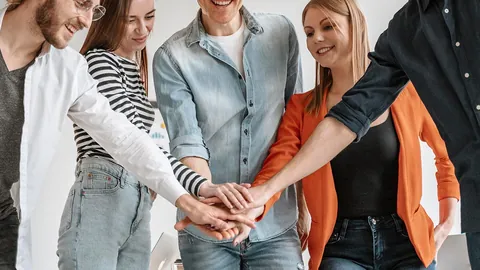 國際米蘭3-0AC米蘭奪得意大利杯半決賽次回合勝利，勞塔羅雙響戈森斯貢獻精彩進球