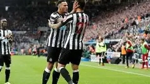 老鹰节后强势崛起，对阵雄鹿连战两场豪取33分大胜！